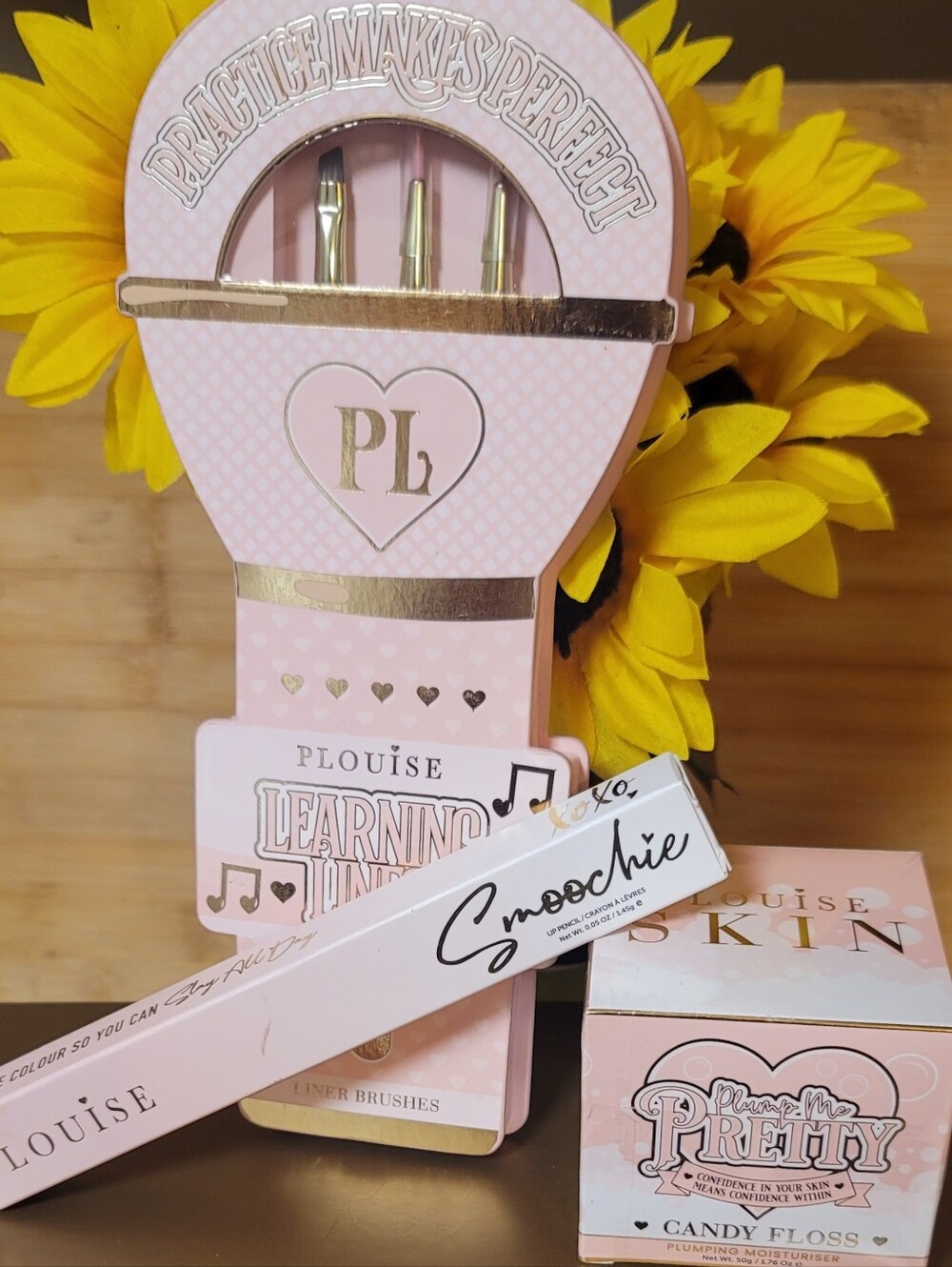 P. Louise Bundle! Candy Floss Moisturizer, Lip Brushes & Liner Set